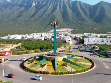 Casa en Venta en Dominio Cumbres, al Poniente de Monterrey