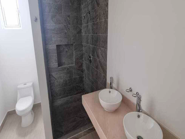 Casa en Venta en Dominio Cumbres, al Poniente de Monterrey