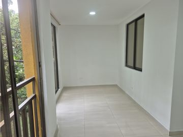 Vendo Casa Bifamiliar en Portales de Birmania, Pereira - Risaralda