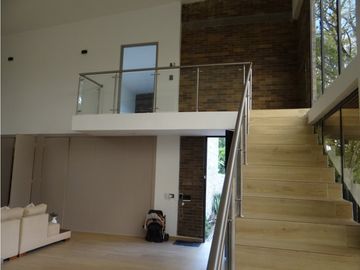 vendo casa finca Vía Rionegro San vicente Ferrer unidad cerrada