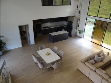 vendo casa finca Vía Rionegro San vicente Ferrer unidad cerrada