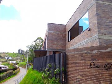 vendo casa finca Vía Rionegro San vicente Ferrer unidad cerrada