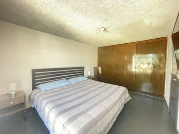 VENTA DE CASA PARA REMODELAR, A 10 MIN. DEL AEROPUERTO, GUSTAVO A MADERO