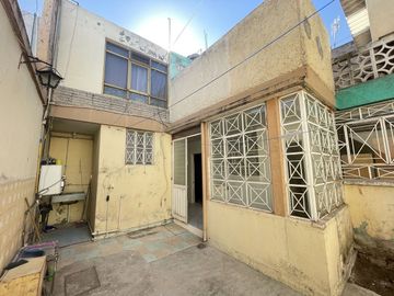 VENTA DE CASA PARA REMODELAR, A 10 MIN. DEL AEROPUERTO, GUSTAVO A MADERO