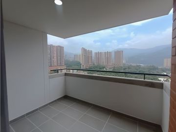 Apartamento para estrenar en venta La Estrella - Surámerica (JS)