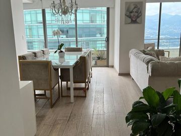 Departamento en venta en parque interlomas