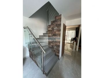 Se vende casa Remodelado en Villacampestre
