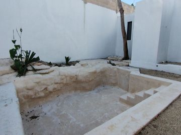 CASA EN VENTA DE 1 PISO EN CHOLUL MERIDA ENTREGA INMEDIATA