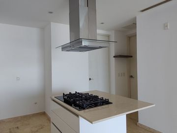 Departamento en venta en Complejo Country Towers.