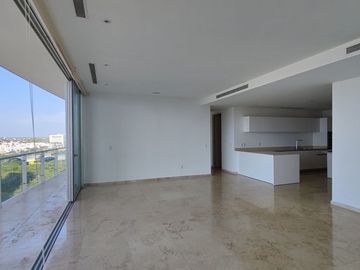 Departamento en venta en Complejo Country Towers.