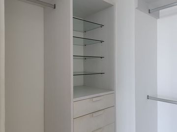 Departamento en venta en Complejo Country Towers.