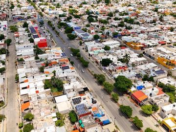 Venta de casa sobre avenida 50 en Francisco de Montejo en Mérida Yucatán