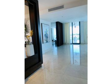 ALQUILER DE APARTAMENTO AMUEBLADO EN SANTA MARIA, PH VALERY POINT JP