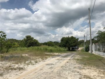 Venta de Terreno en Punta Barco - Complejo privado 