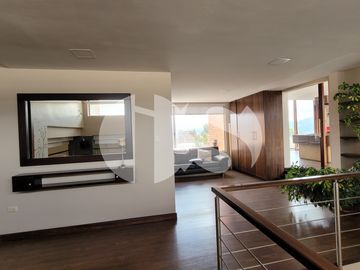 PENTHOUSE DE VENTA SECTOR COLEGIO BILINGUE, CUENCA