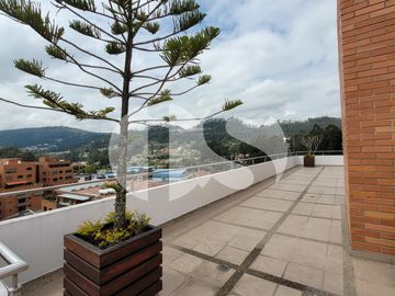 PENTHOUSE DE VENTA SECTOR COLEGIO BILINGUE, CUENCA
