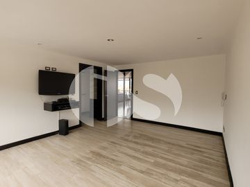 DEPARTAMENTO EN VENTA SECTOR PUERTAS DEL SOL, CUENCA