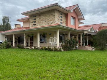 CASA EN VENTA SECTOR SAN ANDRES CHIQUINTAD