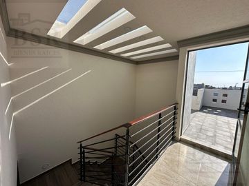 Casa en venta en Capultitlan, Estado de México