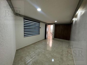 Casa en venta en Capultitlan, Estado de México