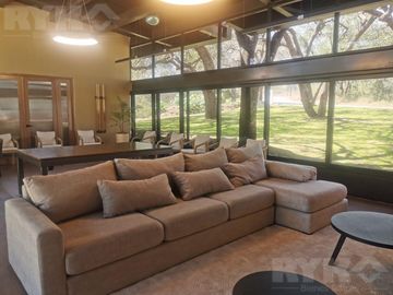 Casa en venta en Nuevo Santiago, Fraccionamiento cerca de Cielo Mágico y SMP.