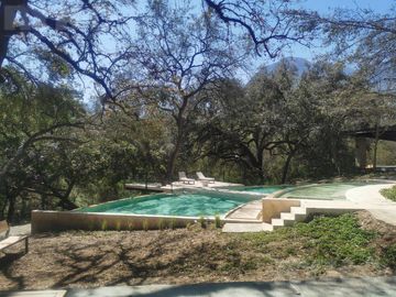 Casa en venta en Nuevo Santiago, Fraccionamiento cerca de Cielo Mágico y SMP.
