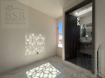 CASA EN VENTA EN CAPULTITLAN TOLUCA