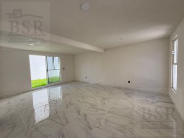CASA EN VENTA EN CAPULTITLAN TOLUCA