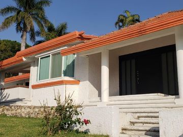 Casa en Fraccionamiento Lomas de Cocoyoc