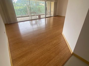 Vendo o Rento departamento en Sierra del Moral