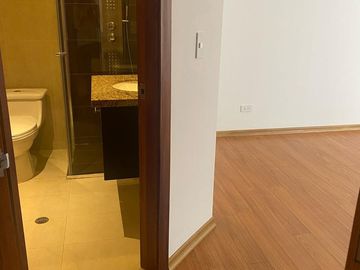 Vendo o Rento departamento en Sierra del Moral