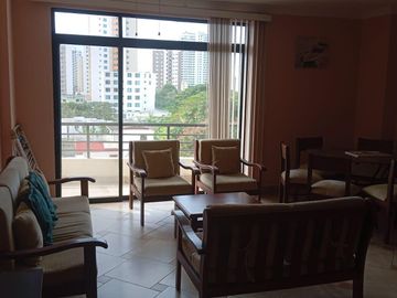 VENDO DEPARTAMENTO  BALCON Y PISCINA EN TONSUPA
