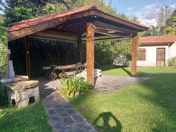 Chalet en venta en Parque Leloir