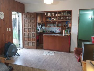 Chalet en venta en Parque Leloir