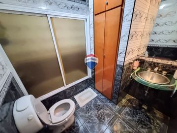 CASA 5 AMBIENTES HAEDO NORTE MORON APTO CREDITO