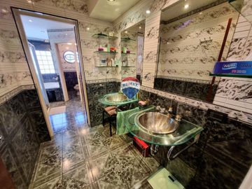 CASA 5 AMBIENTES HAEDO NORTE MORON APTO CREDITO