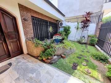 CASA 5 AMBIENTES HAEDO NORTE MORON APTO CREDITO