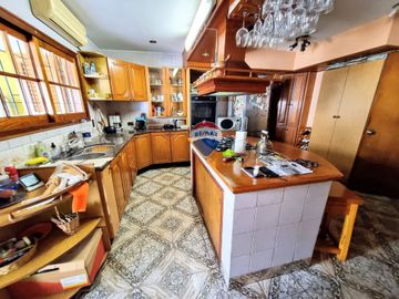 CASA 5 AMBIENTES HAEDO NORTE MORON APTO CREDITO