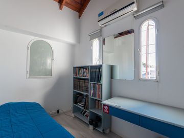 Venta Casa PH 4 amb - Villa Luzuriaga - Cochera