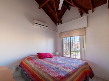 Venta Casa PH 4 amb - Villa Luzuriaga - Cochera