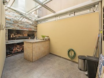 VENTA PH 3 AMB C/ COCHERA-PATIO INTERNO AVELLANEDA