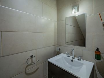 VENTA PH 3 AMB C/ COCHERA-PATIO INTERNO AVELLANEDA