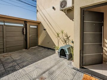 VENTA PH 3 AMB C/ COCHERA-PATIO INTERNO AVELLANEDA