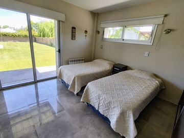 Casa en Venta - Barrio Privado - Vistalba - Luján
