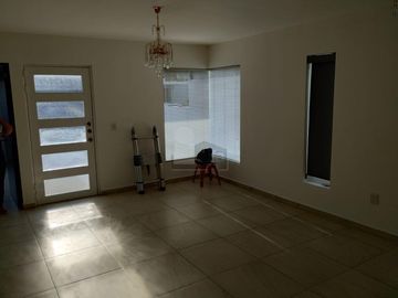 Casa en Venta en Queretaro, un Nivel en Fracc. Las Trojes en Corregidora