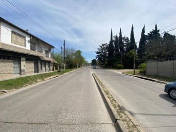 VENTA DEPARTAMENTOS 3 Y 2 AMBIENTES +LOCALES BLOCK