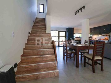 VENTA - CASA 3 DORMITORIOS - NEUQUÉN