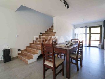 VENTA - CASA 3 DORMITORIOS - NEUQUÉN