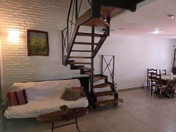 Venta Casa Barrio Murialdo Villa Bosch cochera