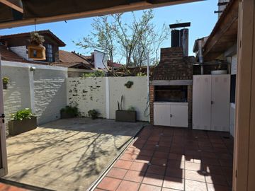 Venta Casa Barrio Murialdo Villa Bosch cochera